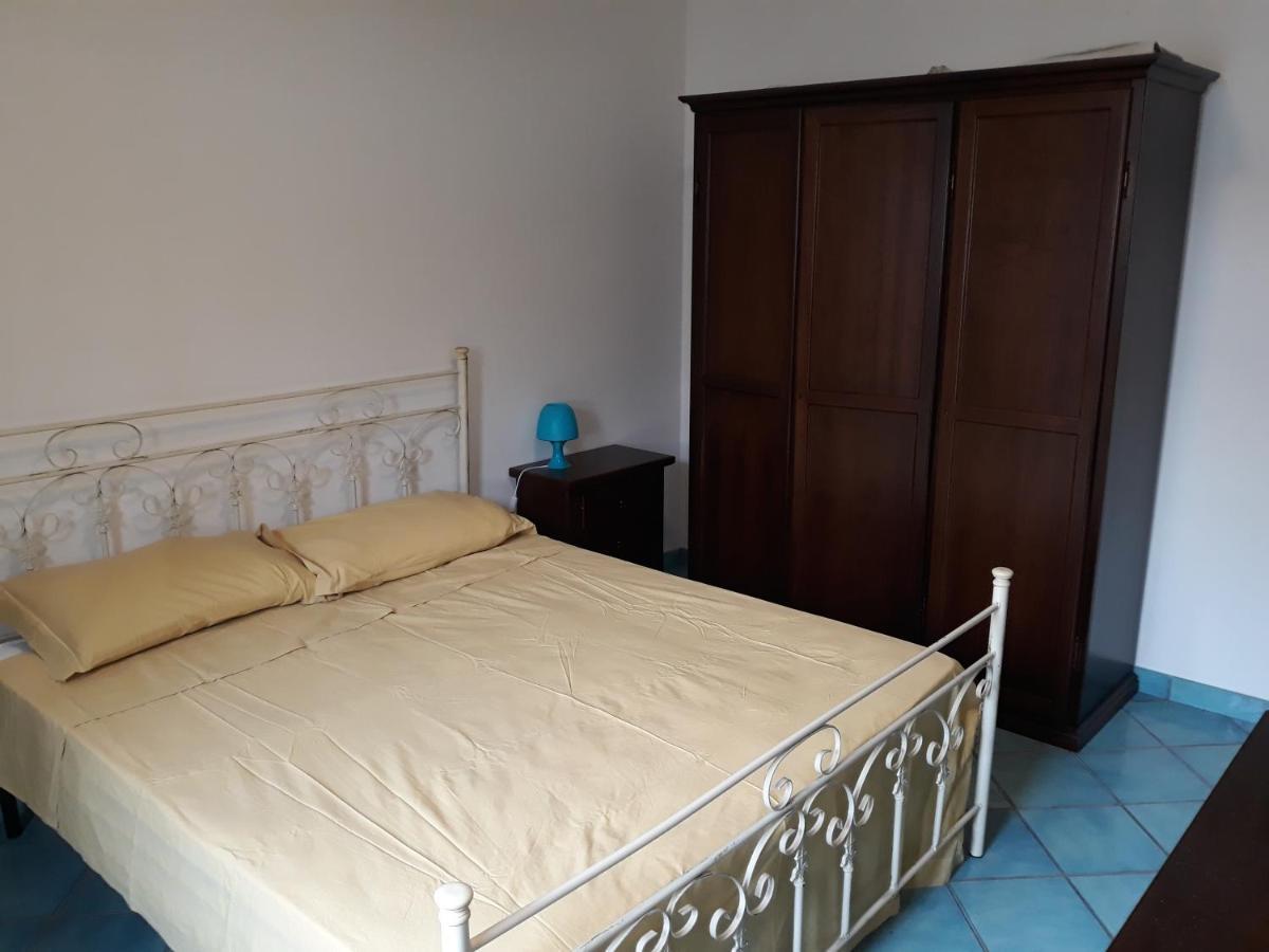 Villa In Villaggio Porto Cesareo Buitenkant foto