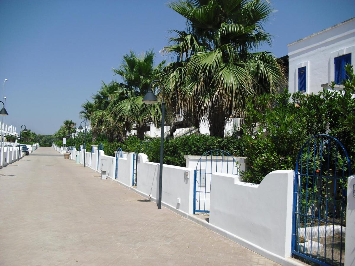 Villa In Villaggio Porto Cesareo Buitenkant foto